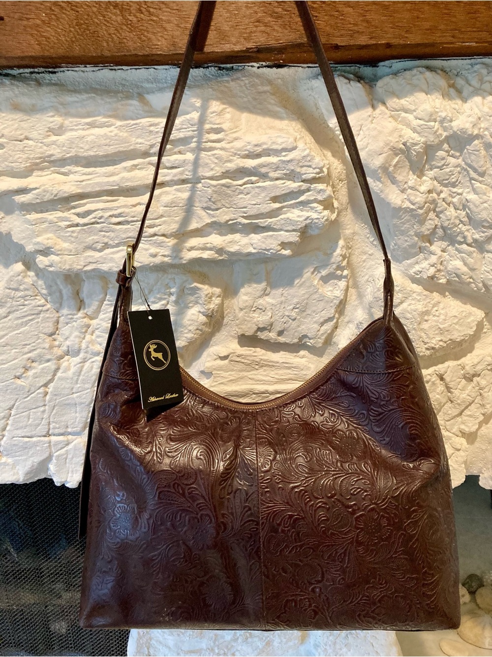 NWT Ashwood cowhide leather- dark chocolate brown leather large shoulder bag